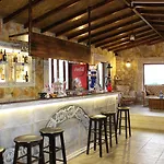 Atillas Getaway فندق 3*