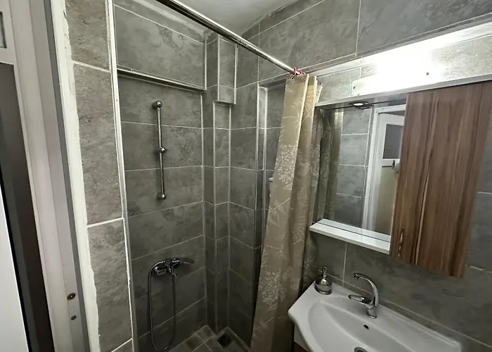 Atillas Getaway מלון 3*