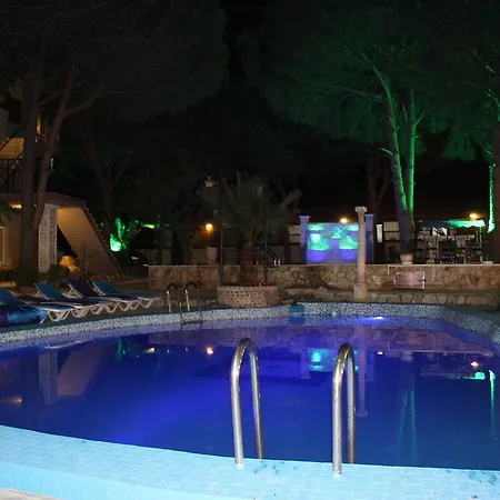 ホテル Atillas Getaway