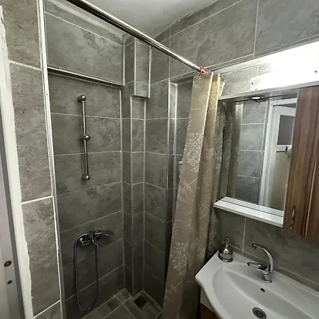 Atillas Getaway ホテル 3*