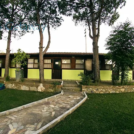 Atillas Getaway Hotel