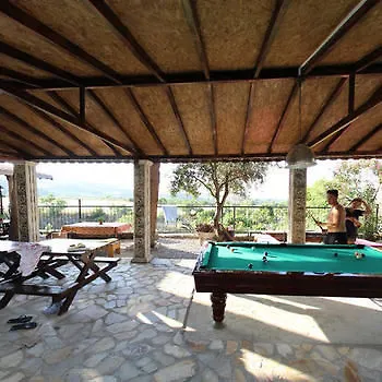 Atillas Getaway Hotel