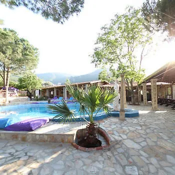 Atillas Getaway Hotel