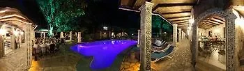 Atillas Getaway Hotel 3*