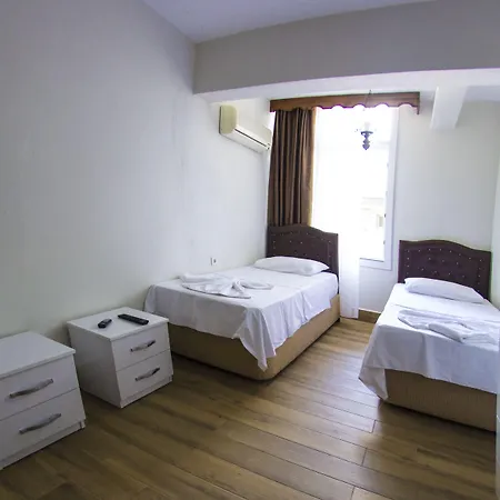 Atillas Getaway 3* 塞尔丘克